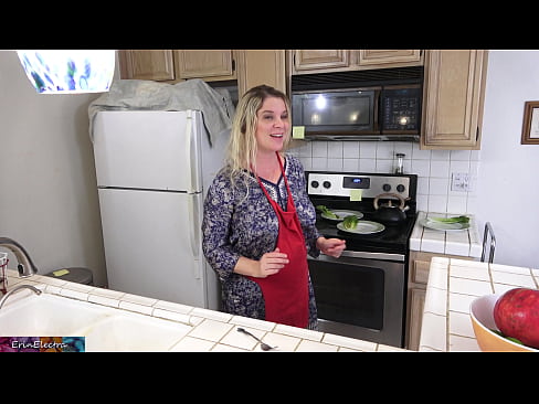 ❤️ A madrasta o ordenha na cozinha antes de sua data ️❌ Sexo vídeo em pt-br.f150pulse.top ﹏